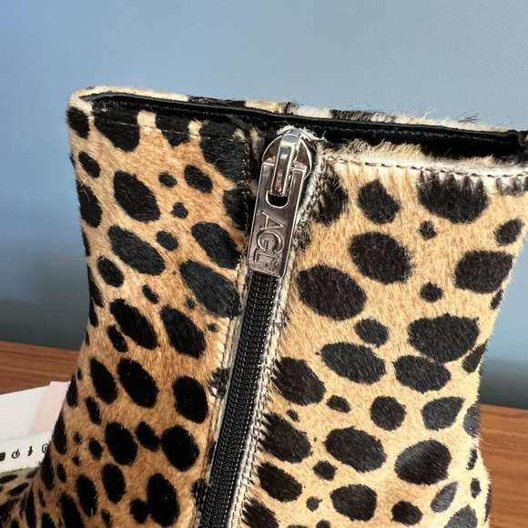 AGL New with Box Leopard Kitten Heel Boots - Picture 6 of 8